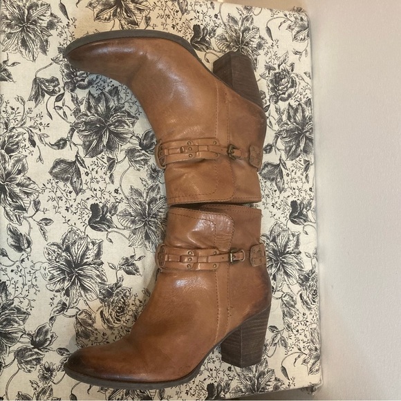 FRANCO SARTO Sz 9 Western Style Stacked Heel Strap at Ankle Leather  Booties - Picture 4 of 11